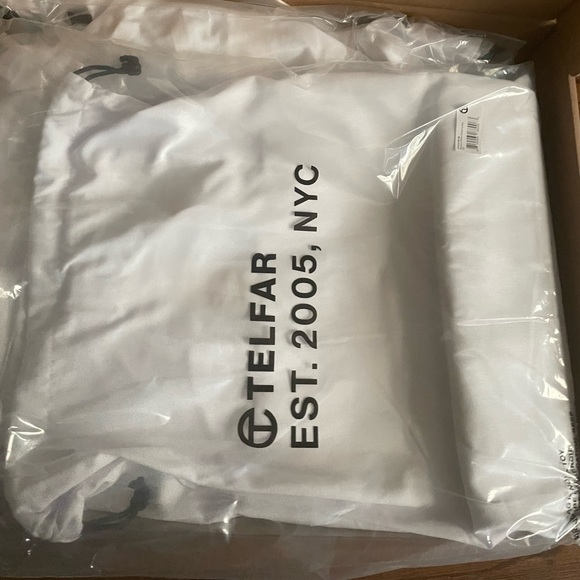 Telfar Large White Shopping Bag | Brand New With Tag | Sealed in Original Pack - Picture 5 of 7